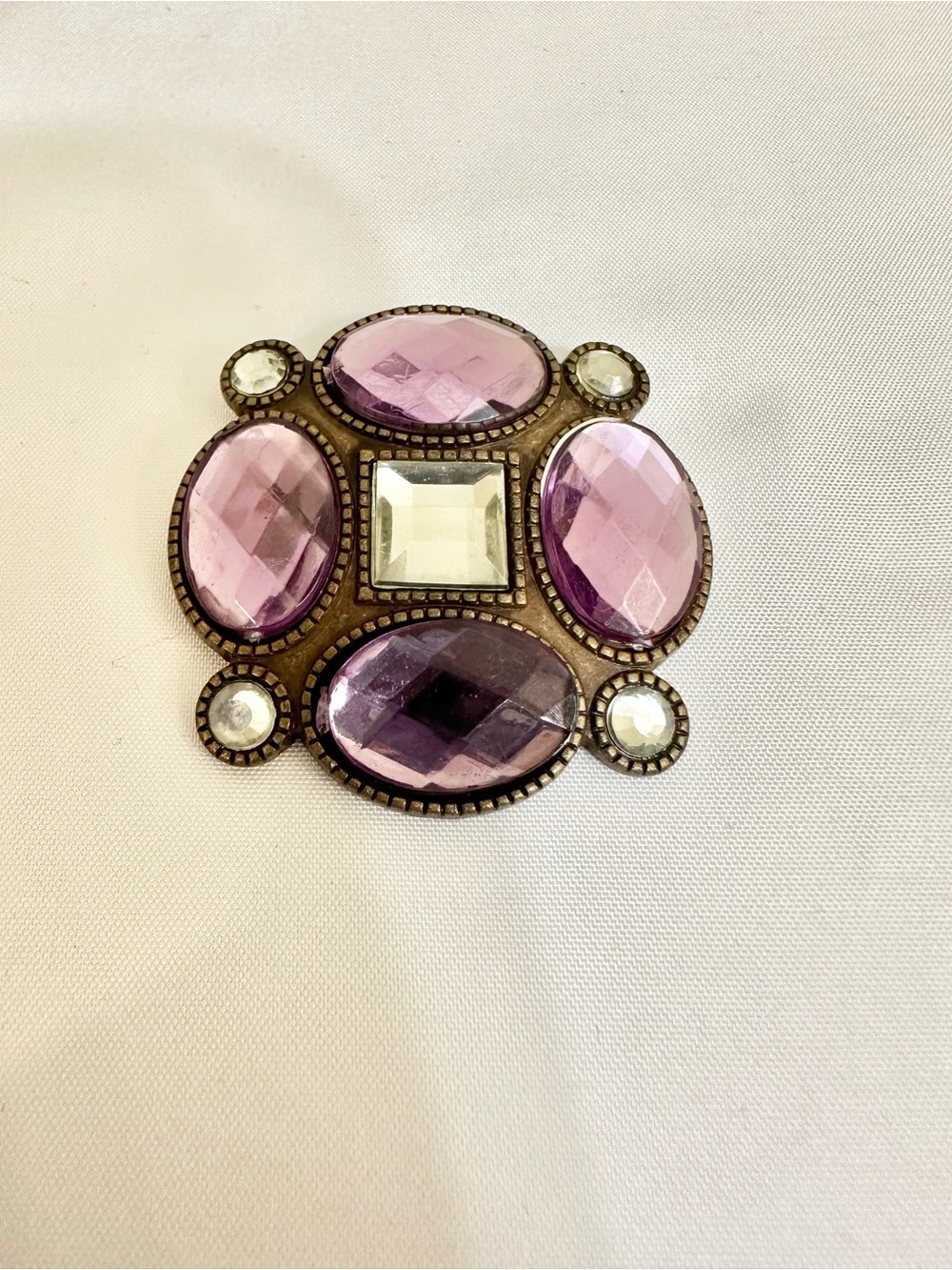 Vintage-Inspired Purple Cabochon Brooch
